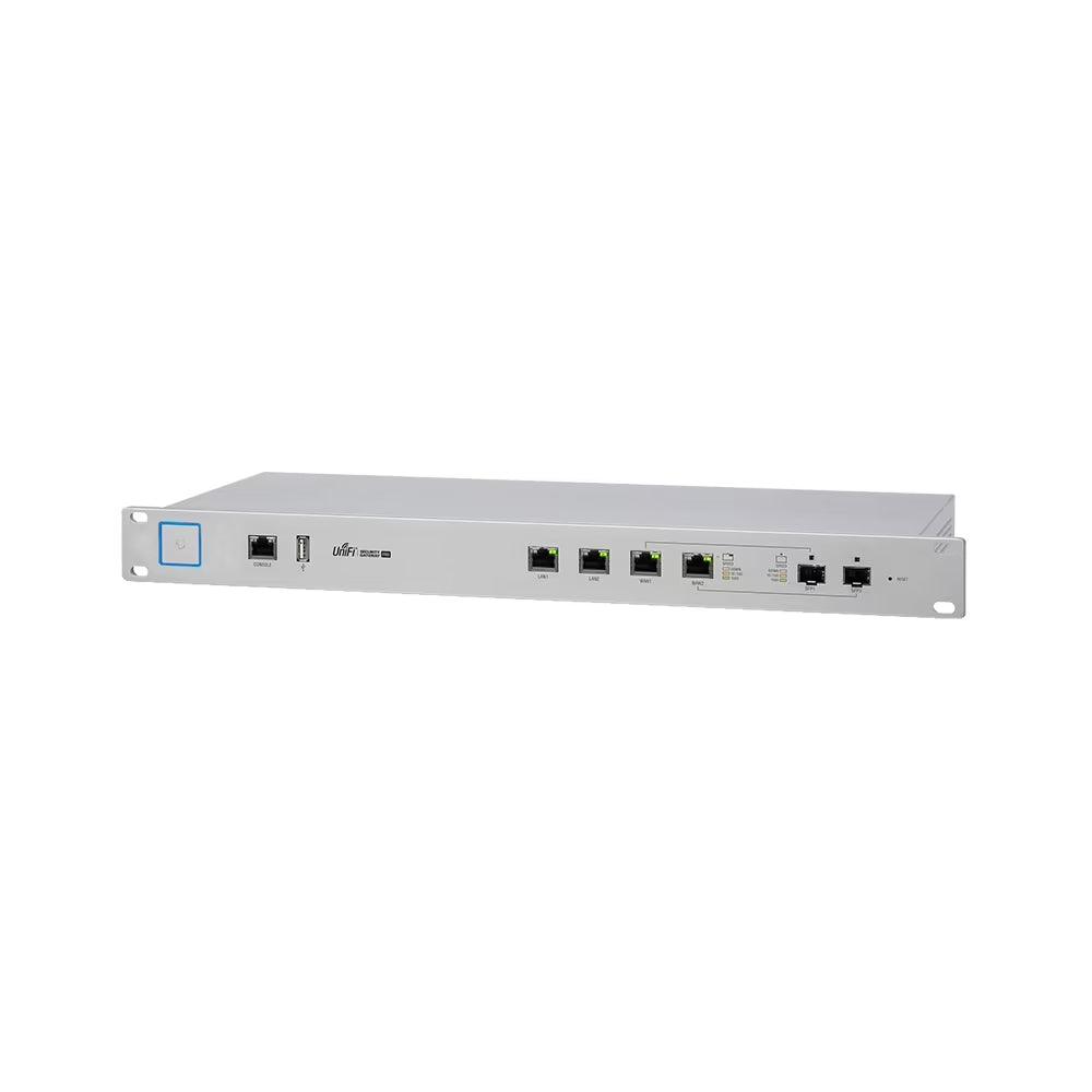 UniFi Ubiquiti Security Gateway PRO(4P) - USG-PRO-4 - Mega Market